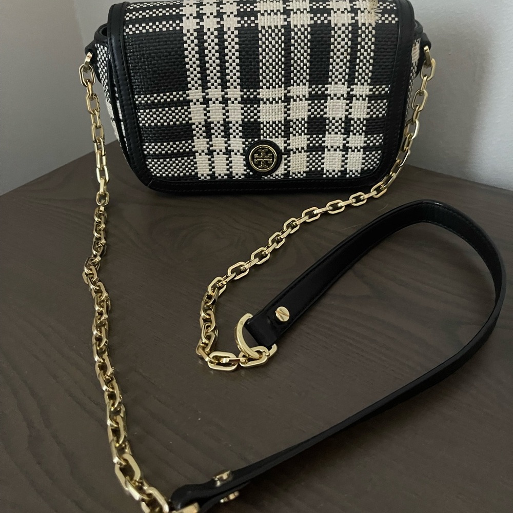 Tory Burch Robinson Chain Crossbody Bag